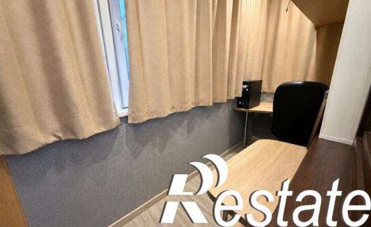 4-комн квартира улица Пестова, 13 к1,  д. 13 к1