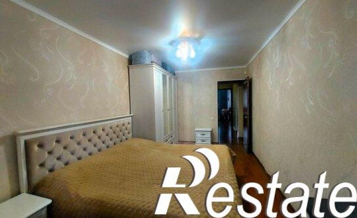 3-комн квартира Ессентукская улица, 76,  д. 76