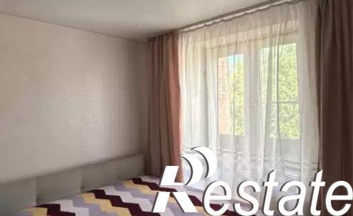 3-комн квартира улица Нежнова, 57,  д. 57