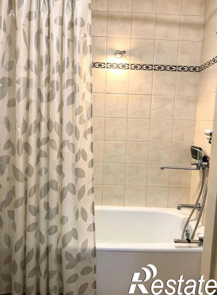 2-комн квартира Калинина пр-кт, 2